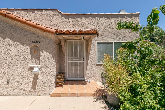 Building Photo - 18605 Valerio St