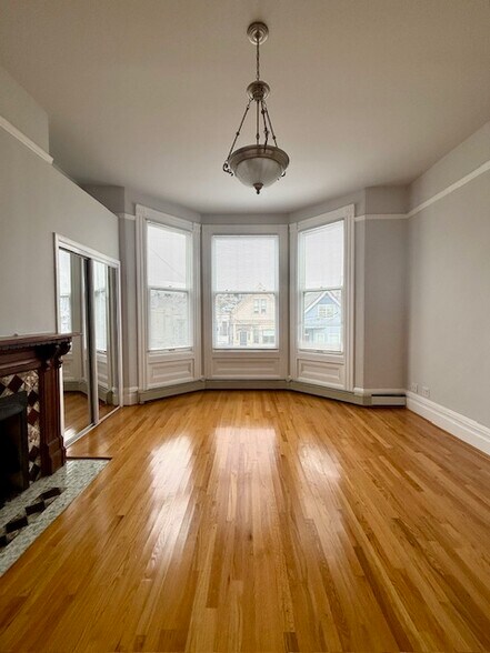 Main bedroom - 4055 25TH ST