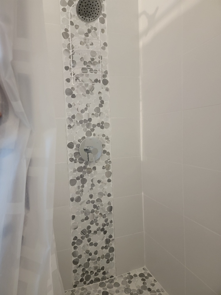 Building Photo - 2056 Sunset Point Rd