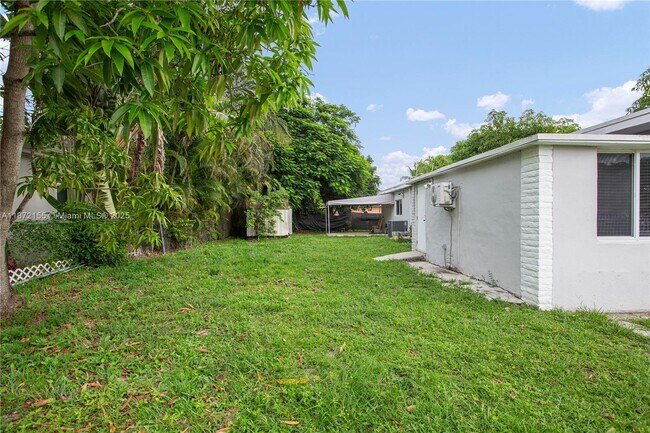 Building Photo - 251 NW 110th St
