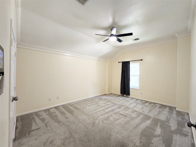 Building Photo - 7206 Bethany Bay Dr