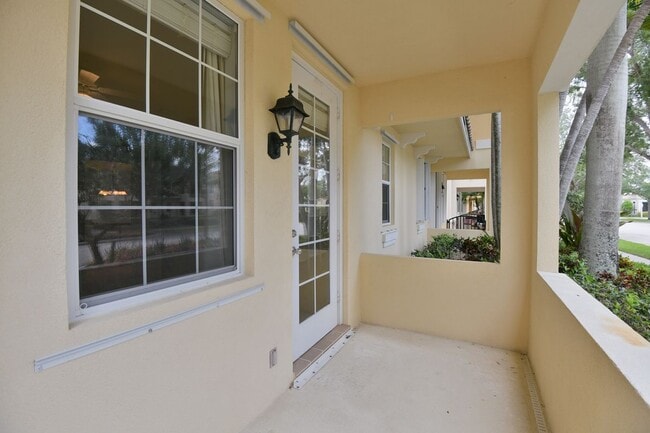 Building Photo - 7813 Veronawalk Blvd