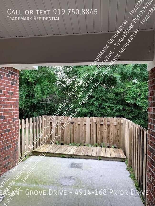 Building Photo - 4900 Pleasant Grove Dr