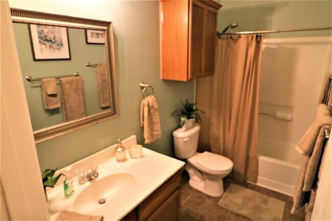Building Photo - Stunning 3/2/2 in Mansfield with covered p...