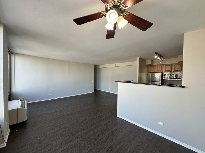 Building Photo - 4334 N Hazel St