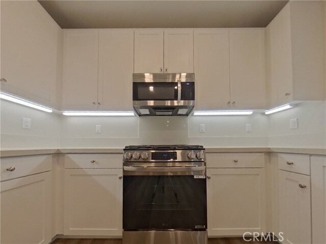 Building Photo - 31703 Willowood Way