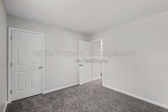 Building Photo - 1716 Starling Ct