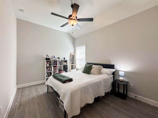 Building Photo - 9718 Starry Night Ln