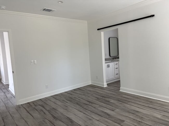 Building Photo - 752 Arbor Estates Way