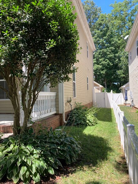 Building Photo - 133 Kensington St