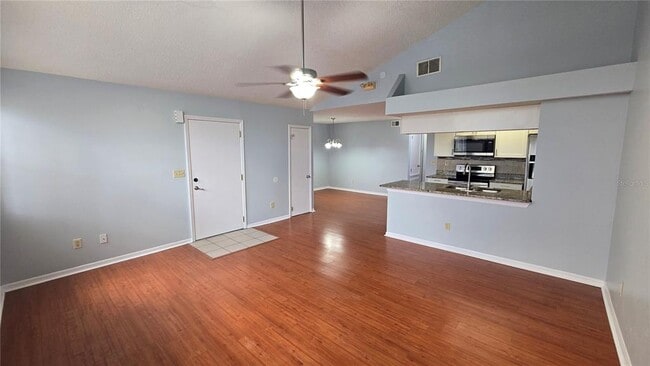 Building Photo - 2747 N Poinciana Blvd