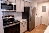 Building Photo - 103 E 28 Terrace