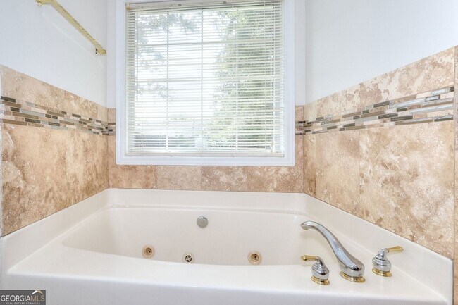 Building Photo - 5386 Haverford Mill Cove NW