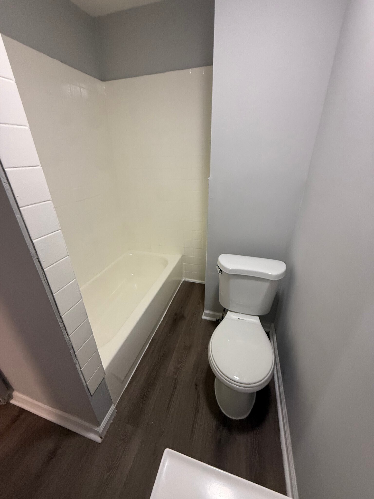 Building Photo - 71-73-73 N Main St