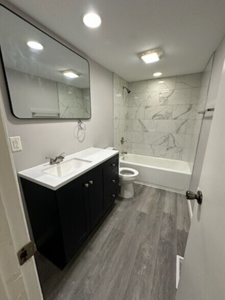 Brand New BATH!!! - 1305 N Banner Ave