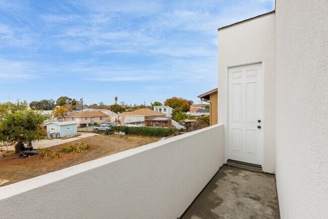 Building Photo - Brand-New Luxury 2-Bedroom 2-Bathroom Home