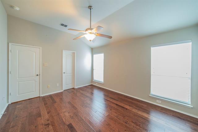 Building Photo - 8249 Fall Crest Dr
