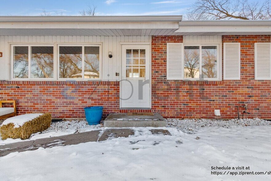 Building Photo - 10017 Sprague St