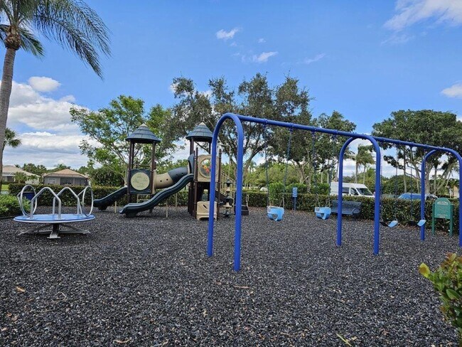 Building Photo - 2345 Spanish Wells