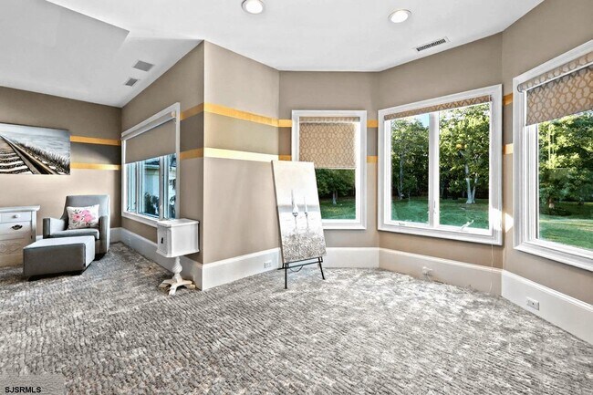 Building Photo - 609 Park Pl