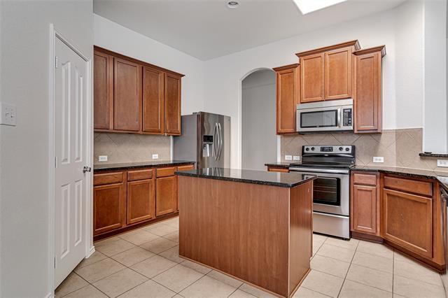 Building Photo - 1624 Wickham Dr