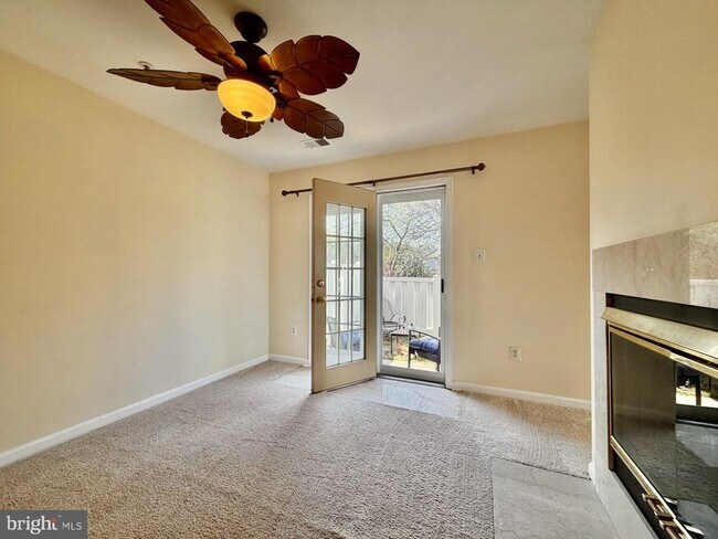 Building Photo - 13829 Bronco Pl