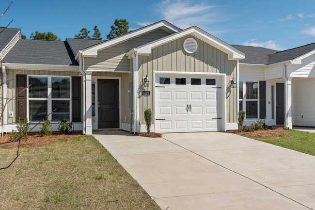 Building Photo - 8121 Bannock Cir