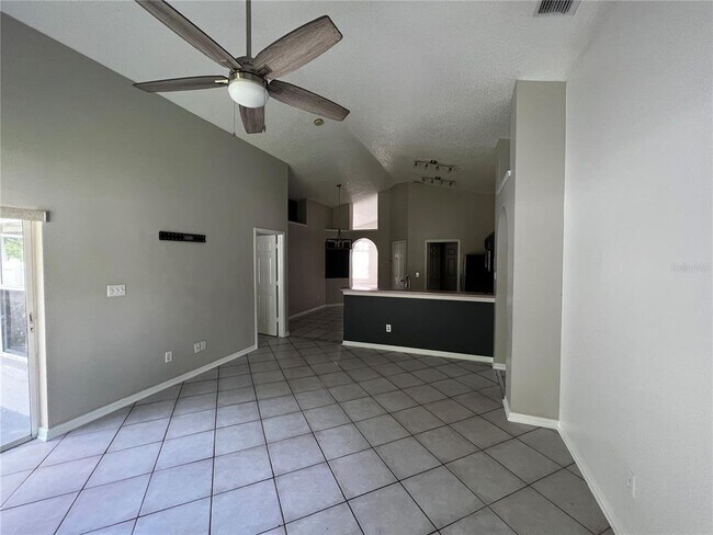 Building Photo - 2486 Shelby Cir