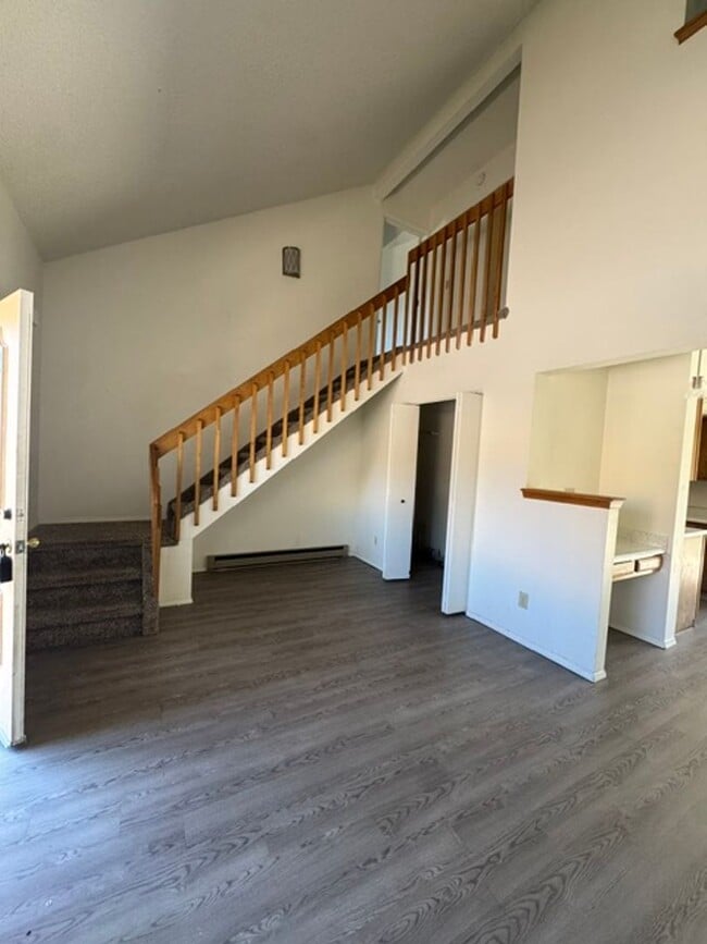 Building Photo - 5038 Rainbow Harbour Cir