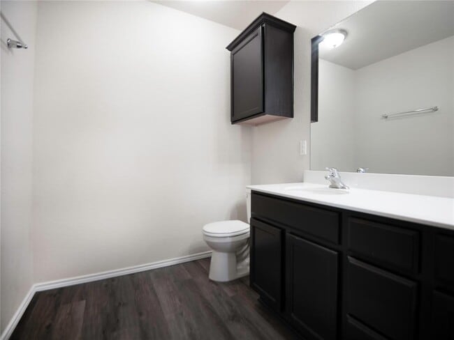 Building Photo - 106 Reagor Dr