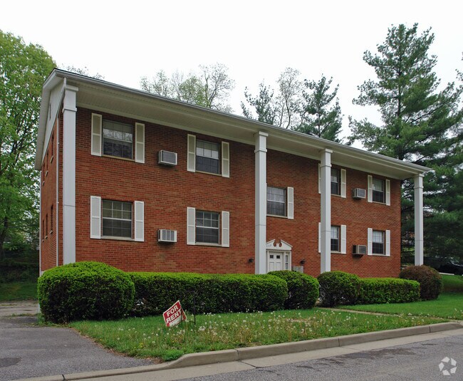 Building Photo - 2309 Carlisle Ave