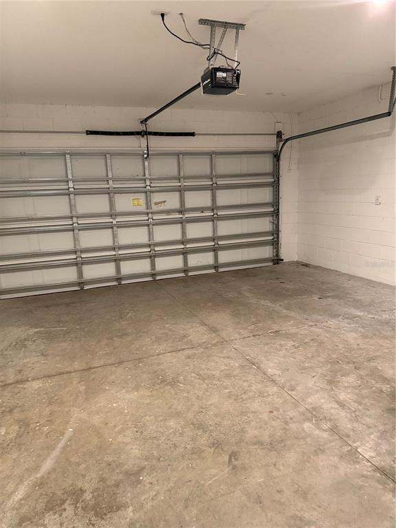 Building Photo - 355 White Heron Wy