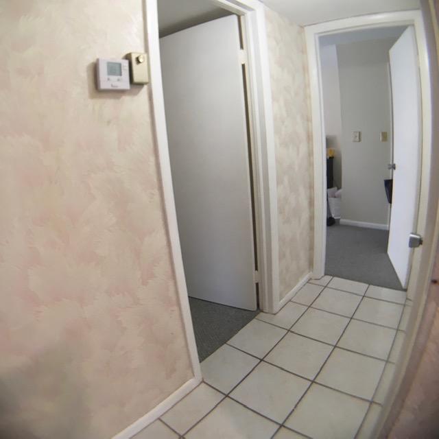 Building Photo - 9 Golfs Edge