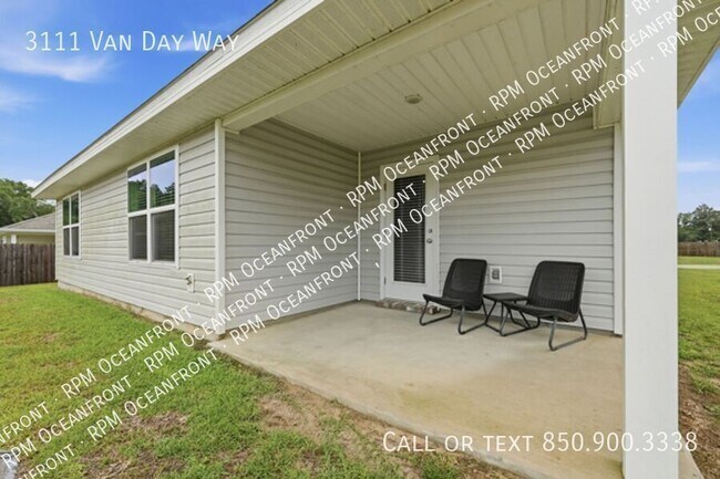 Building Photo - 3111 Van Day Way