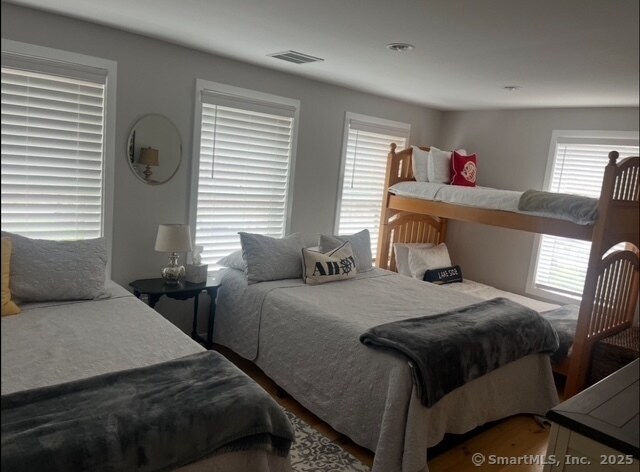 Building Photo - 880 W Wakefield Blvd