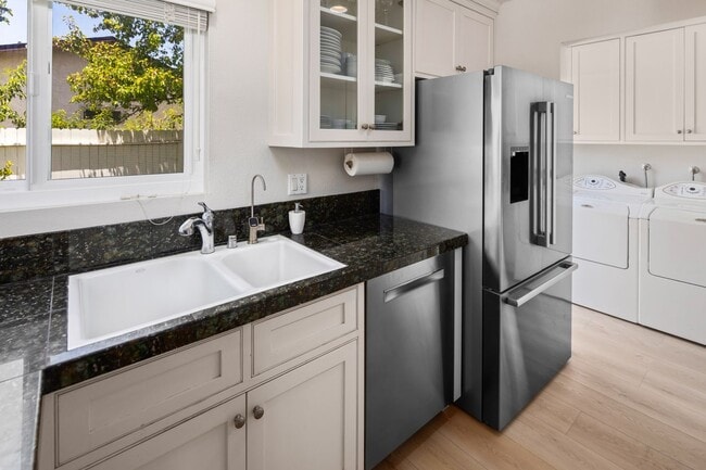 Building Photo - +55 Community, 2 BD with AC