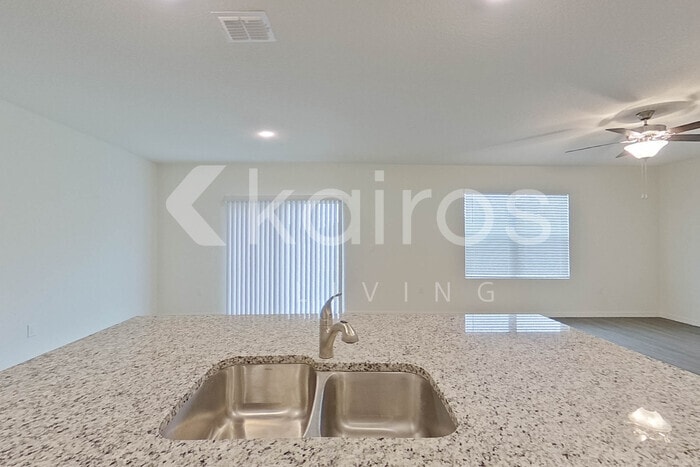 Building Photo - 32216 Edson Ave