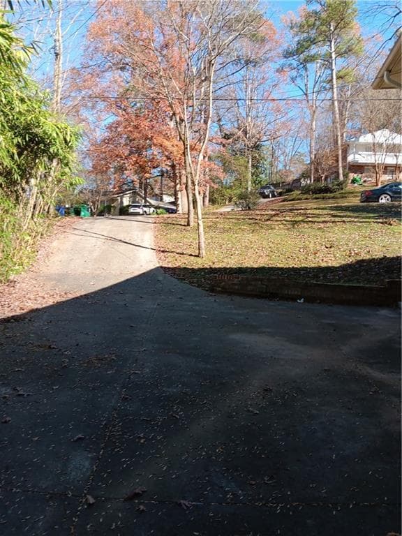 Building Photo - 1415 Bubbling Creek Rd NE