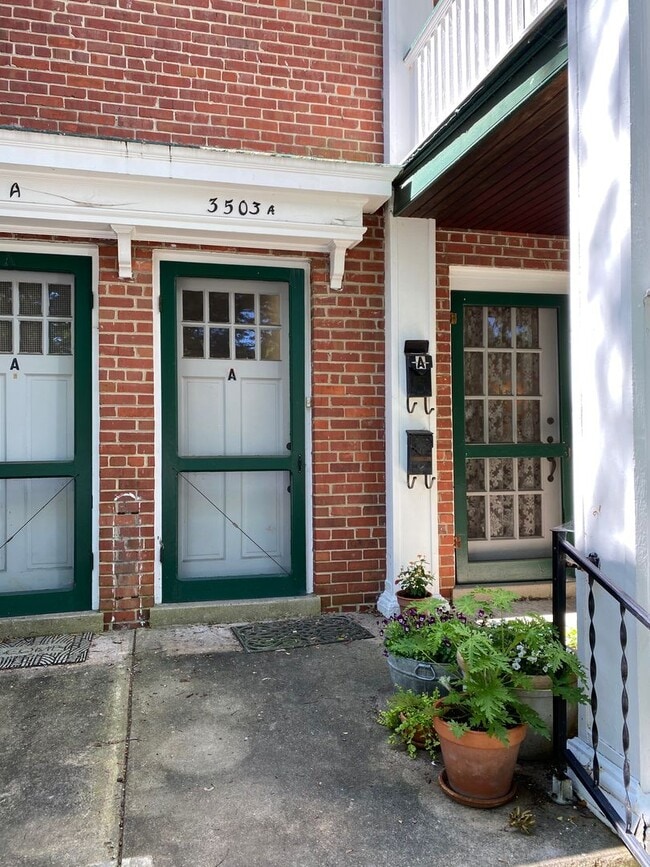 Building Photo - 3503 Hanover Ave