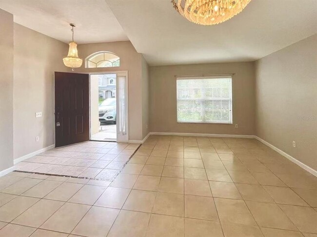 Building Photo - 1024 Cinnamon Fern Ct