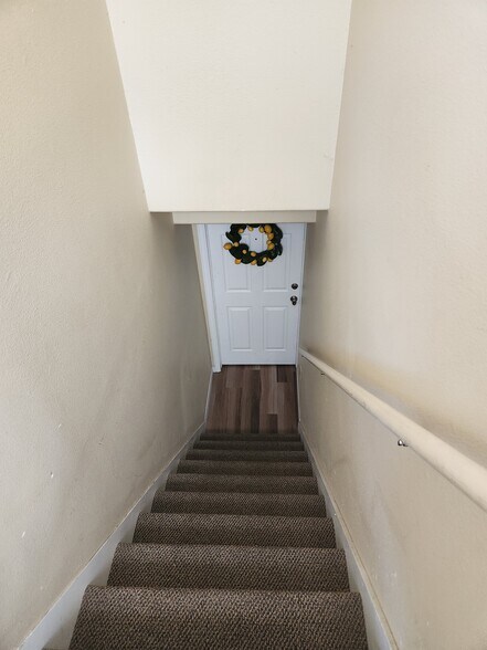 Building Photo - 8 S Zenobia St