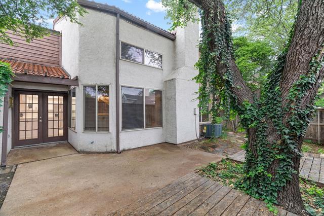 Building Photo - 18040 Midway Rd