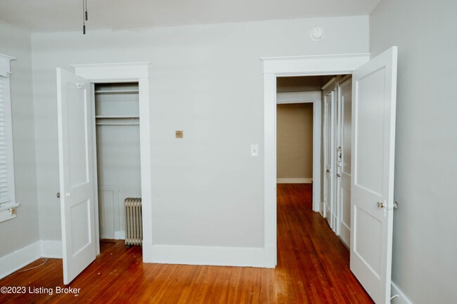 Building Photo - 2309 Wetstein Ave