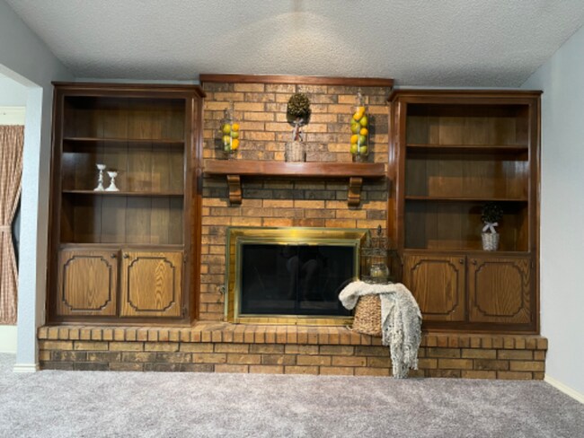 Building Photo - 3109 SW 95th St