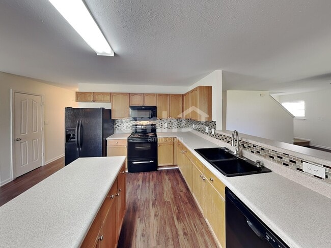 Building Photo - 14718 Watertrace Dr