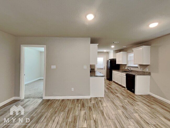 Building Photo - 769 Rolling Terrace Cir