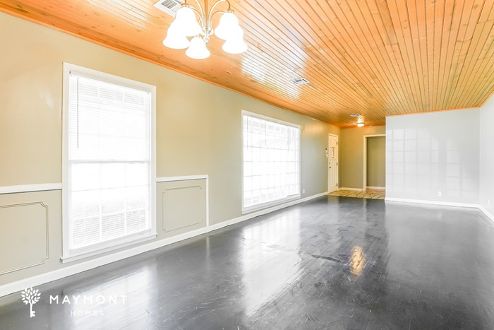 Building Photo - 3352 Ridgefield Dr