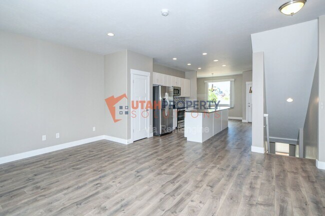 Building Photo - 11026 Harvest Pointe Dr