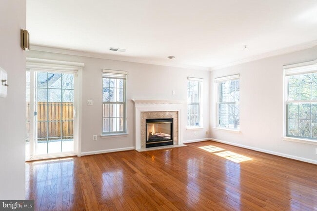 Building Photo - 6607 NETTIES Ln
