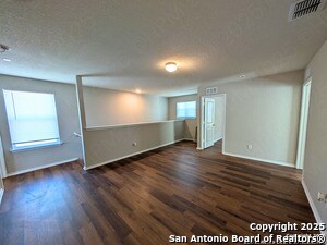 Building Photo - 10330 Gibbons Creek